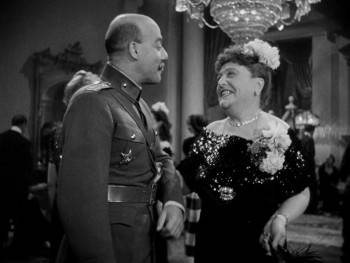 Screenshot 2 from The Mask of Dimitrios (Full Movie)