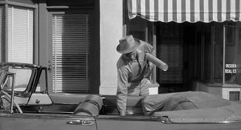 Screenshot 2 from The Monolith Monsters (Full Movie)