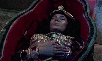 Screenshot 2 from The Mummy and the Curse of the Jackals (Full Movie)