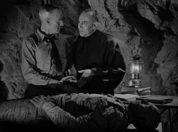Screenshot 2 from The Mummy's Tomb (Full Movie)