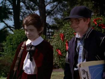Screenshot 3 from The Munsters' Scary Little Christmas (Full Movie)