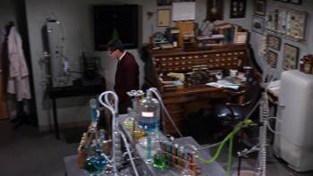 Screenshot 2 from The Nutty Professor (Full Movie)