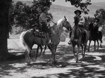Screenshot 1 from The Old Chisholm Trail (Full Movie)