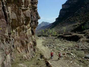 Screenshot 1 from The Old Well (Full Movie)