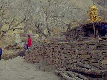 Screenshot 2 from The Old Well (Full Movie)
