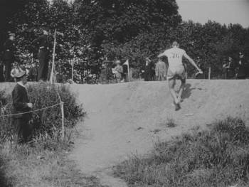 Screenshot 2 from The Olympic Games in Paris 1924 (Full Movie)