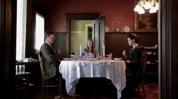 Screenshot 2 from The Other Side of the Mirror (Full Movie)