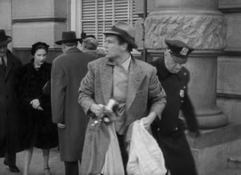 Screenshot 2 from The Palm Beach Story (Full Movie)