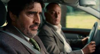 Screenshot 1 from The Pink Panther 2 (Full Movie)