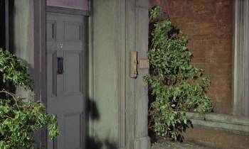 Screenshot 3 from The Plague of the Zombies (Full Movie)