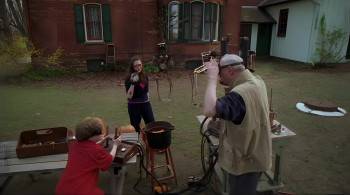 Screenshot 1 from The Scream Team (Full Movie)