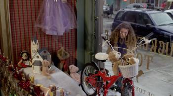 Screenshot 1 from The Search for Santa Paws (Full Movie)