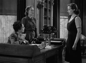 Screenshot 3 from The Seventh Victim (Full Movie)