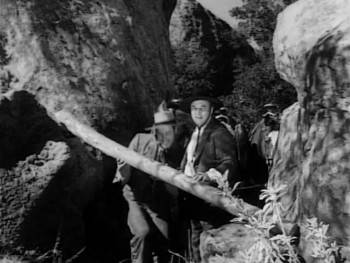 Screenshot 1 from The Sign of Zorro (Full Movie)