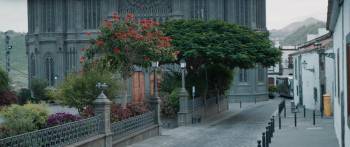Screenshot 1 from The Sleeping Woman (Full Movie)
