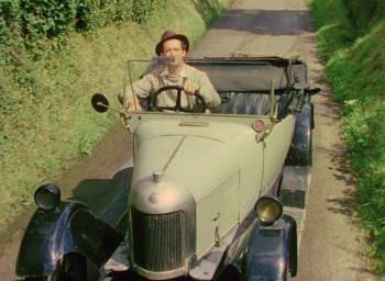 Screenshot 3 from The Titfield Thunderbolt (Full Movie)