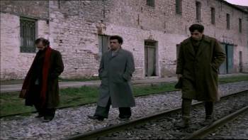 Screenshot 1 from The Travelling Players (Full Movie)