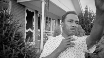 Screenshot 2 from The Trials of Muhammad Ali (Full Movie)