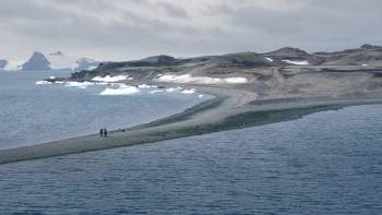 Screenshot 2 from The Unknown Life of Antarctica (Full Movie)