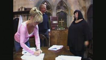 Screenshot 2 from The Vicar of Dibley: Inside Out (Full Movie)