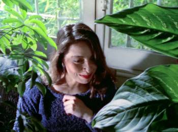 Screenshot 1 from The Wandering Soap Opera (Full Movie)