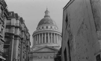 Screenshot 2 from The War Is Over (Full Movie)