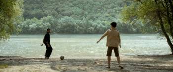 Screenshot 1 from The White King (Full Movie)