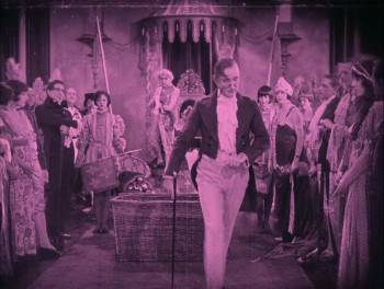 Screenshot 1 from The Wizard of Oz (Full Movie)