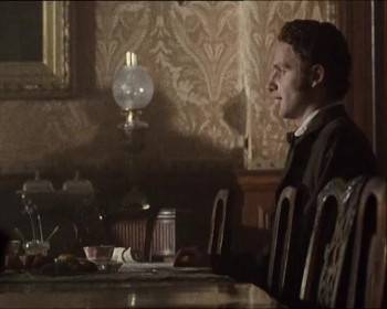 Screenshot 3 from The Woman in White (Full Movie)