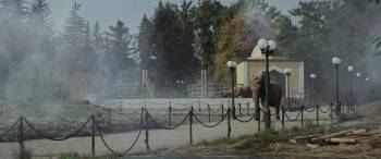 Screenshot 3 from The Zookeeper's Wife (Full Movie)