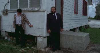 Screenshot 2 from Thieves and Robbers (Full Movie)