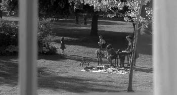 Screenshot 1 from Thirteen Days (Full Movie)