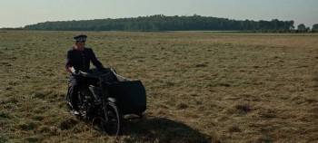 Screenshot 1 from Those Magnificent Men in Their Flying Machines or How I Flew from London to Paris in 25 Hours 11 Minutes (Full Movie)