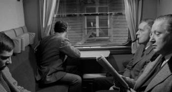 Screenshot 2 from To Bed or Not to Bed (Full Movie)