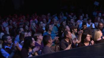 Screenshot 2 from Tom Green Live (Full Movie)