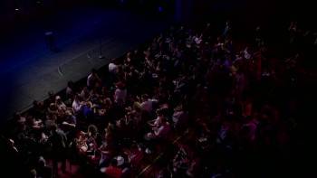 Screenshot 3 from Tom Green Live (Full Movie)