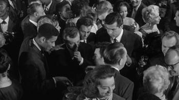 Screenshot 3 from Too Late Blues (Full Movie)