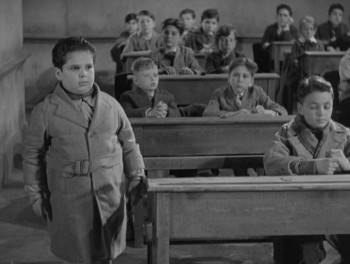 Screenshot 2 from Topaze (Full Movie)