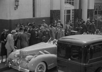Screenshot 2 from Topper (Full Movie)