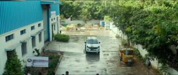 Screenshot 1 from Touch Chesi Chudu (Full Movie)