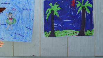 Screenshot 2 from Toy Story Toons: Hawaiian Vacation (Full Movie)