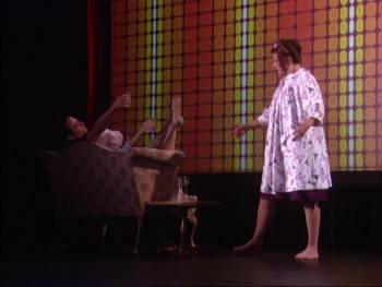 Screenshot 3 from Tracey Ullman: Live and Exposed (Full Movie)