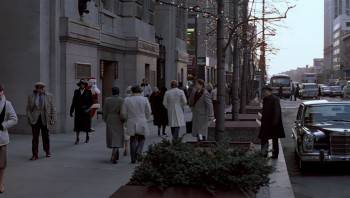Screenshot 2 from Trading Places (Full Movie)
