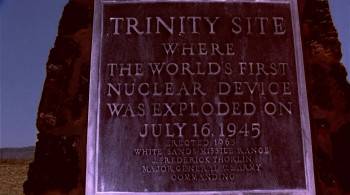 Screenshot 3 from Trinity and Beyond: The Atomic Bomb Movie (Full Movie)