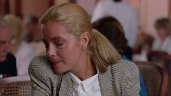 Screenshot 3 from Turtle Beach (Full Movie)