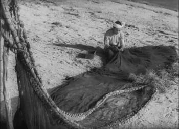 Screenshot 2 from Twenty-Four Eyes (Full Movie)