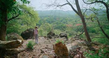 Screenshot 1 from Ulajh (Full Movie)