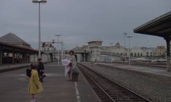 Screenshot 1 from Un week-end sur deux (Full Movie)