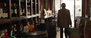 Screenshot 3 from Una jirafa en el balcón (Full Movie)