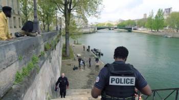 Screenshot 2 from Under Paris (Full Movie)